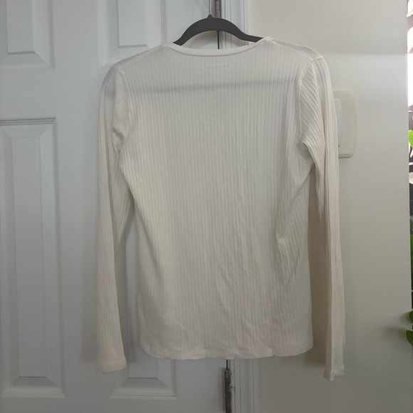 Abercrombie & Fitch Button Down Long Sleeve - Picture 2 of 6